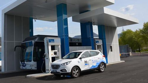 Vier nieuwe waterstoftankstations in Noord-Italië in ontwikkeling.